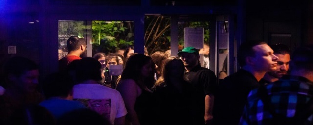 В Екатеринбурге две девушки из Тувы обвинили охранника ночного клуба в расизме